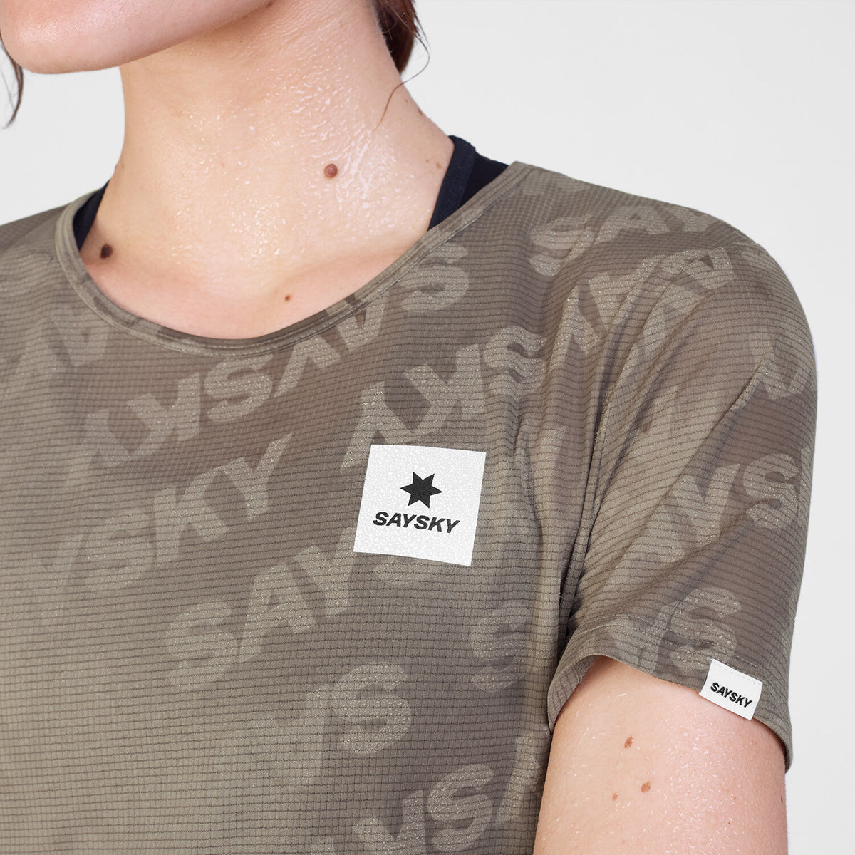 Saysky Reactive Flow T-shirt Beige Foncé Logo 1070 SW25008
